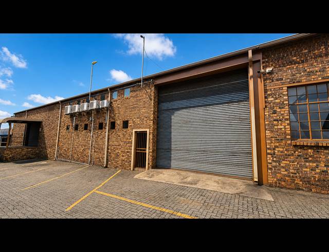 1,011M² WAREHOUSE TO LET IN NELSPRUIT INDUSTRIAL